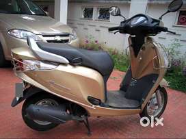 Golden colour Aviator for sale