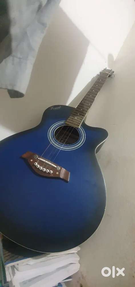Brand new guiter