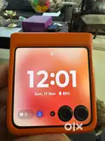 Motorola Razr 50 immaculate condition