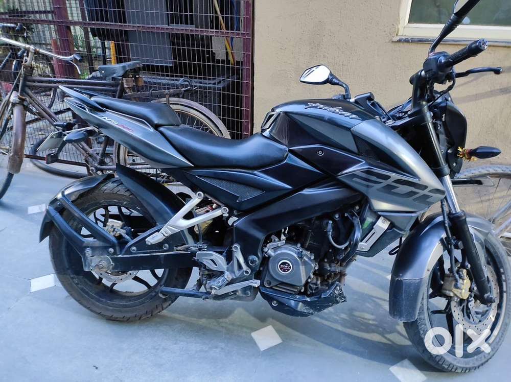 Bajaj Pulsar Ns200