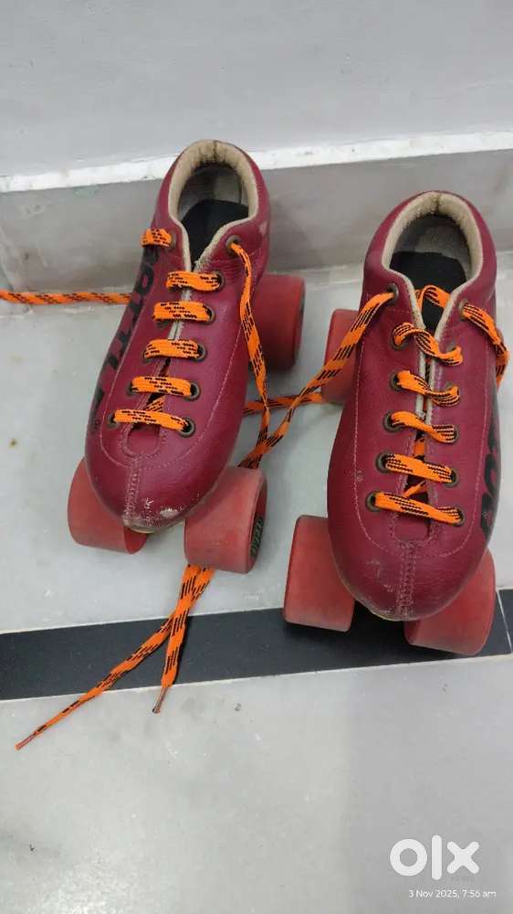 Hyper rollar Skates in very good condition and not used.