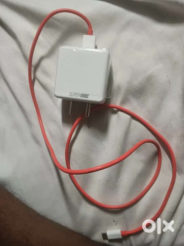 Soopervooc 65 W Charger
