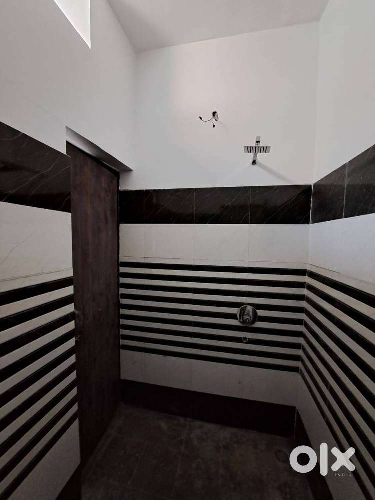 105 GAJ 2 BHK house for sale