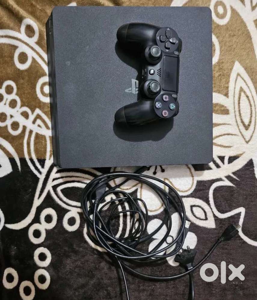 Ps4 Game, Slim Model With box