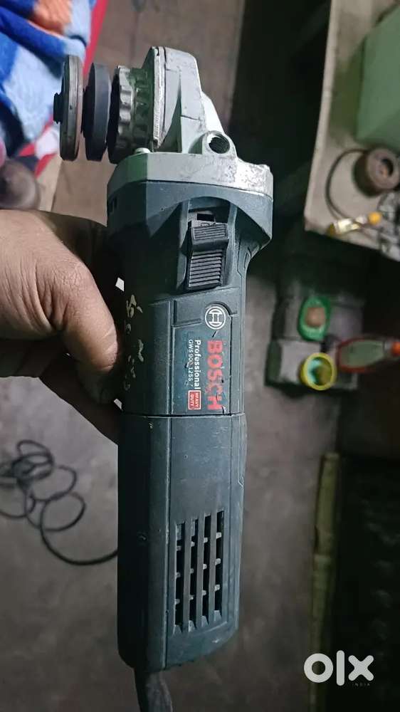 Bosch GWS 900-125S Angle grinding machine