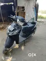 एक्टिवा स्कूटी