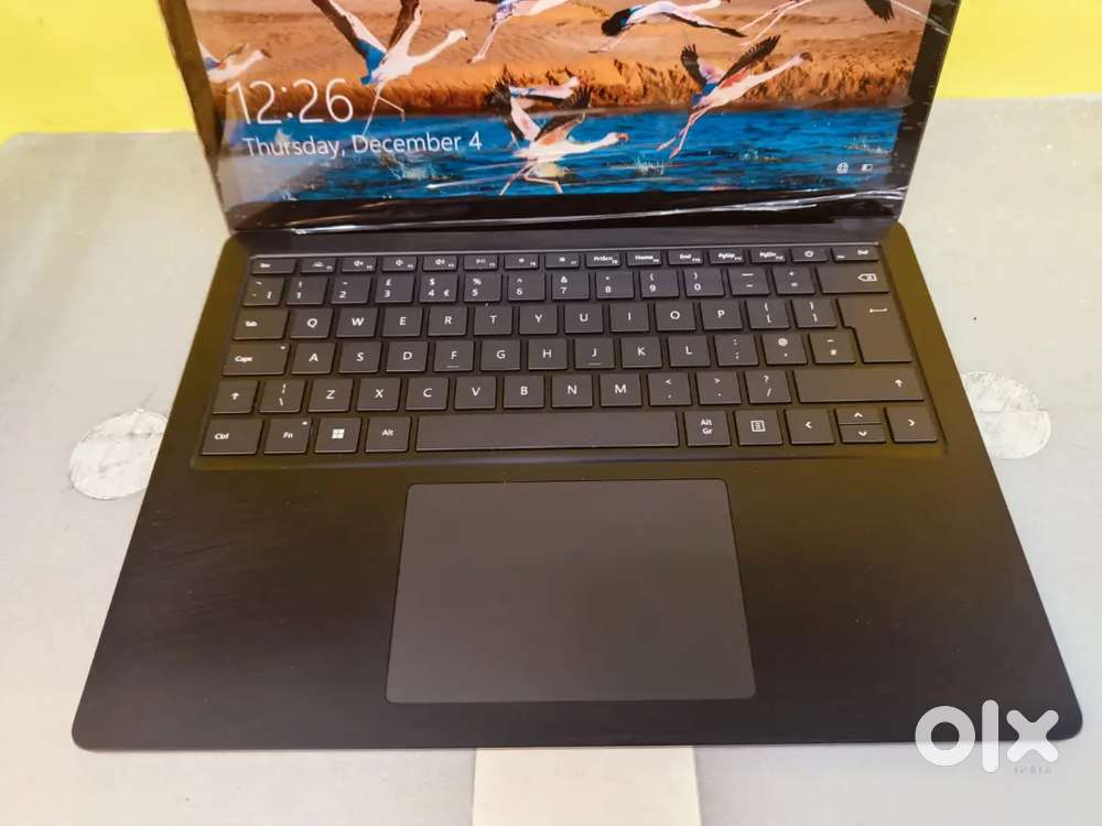 Microsoft Surface Very High Specification/ Core i7 11th/16GB DDR4 RAM