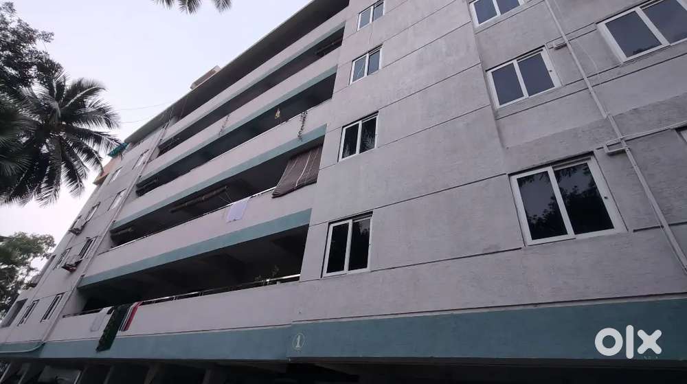 Your Stylish 2BHK Home in the Heart of Beach Road