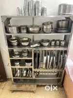kitchen bartan almari