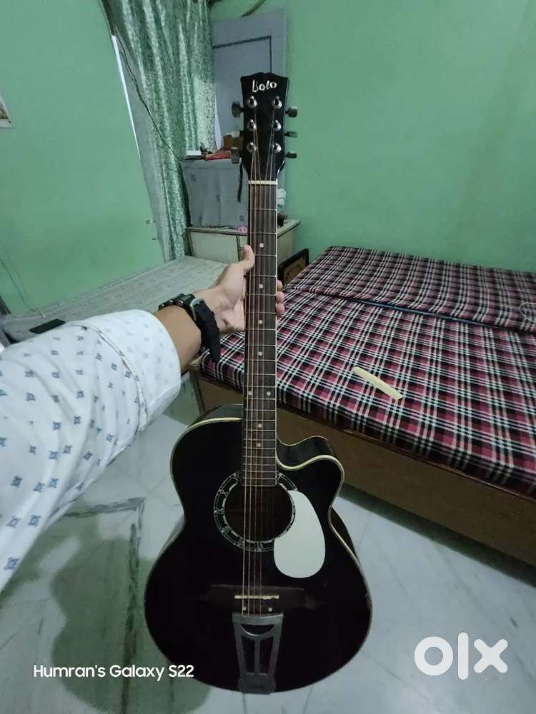 Bolo Guitar Black