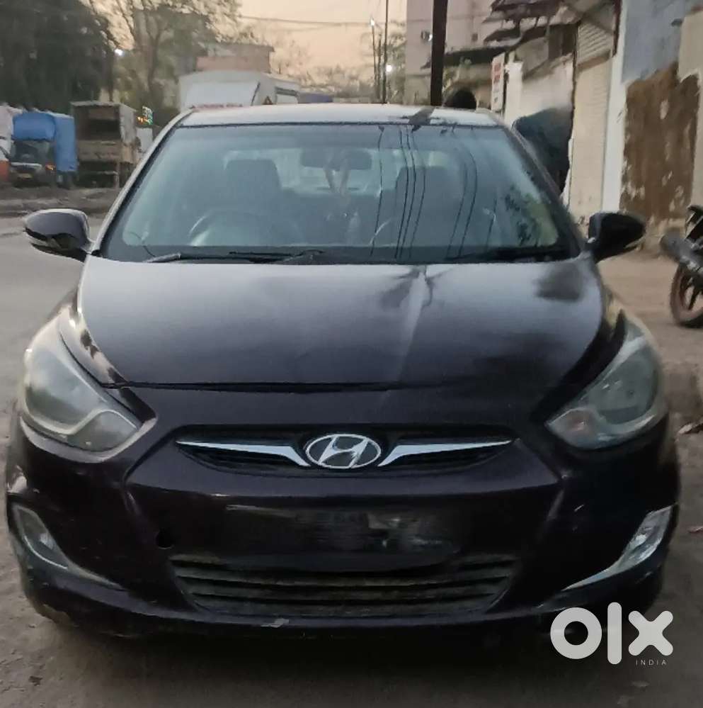 Hyundai Verna 2012 CNG & Hybrids 91000 Km Driven 
Cng registered on Rc