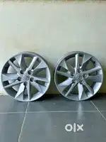 Innova crysta  oem alloy wheels for sale