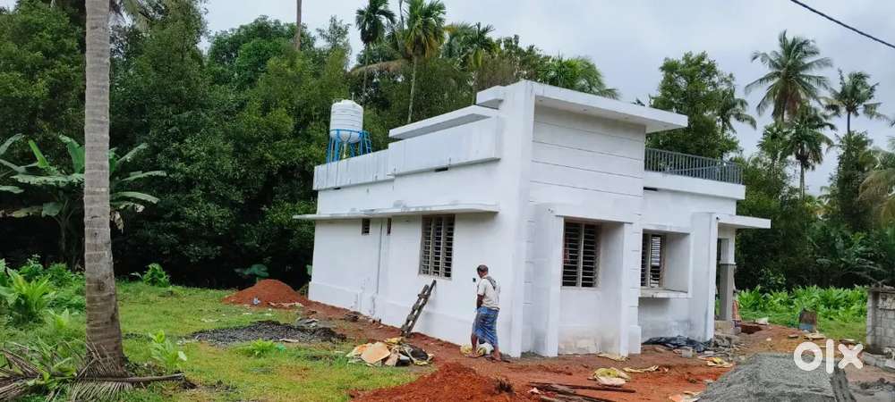 അങ്കമാലിയുടെ ഹൃദയ ഭാഗത്തായി കുറഞ്ഞ വിലയ്ക്ക് ഹൌസ് പ്ലോട്ടുകൾ
