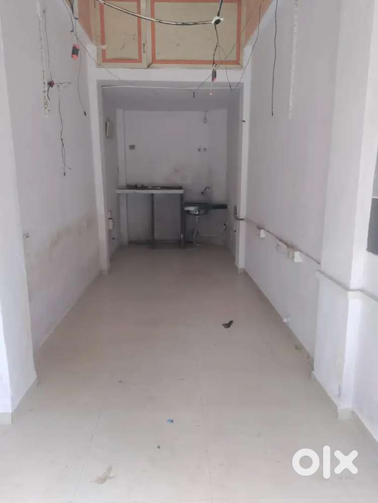 Shop for Rent - Only 28K, Sec. 8, Airoli