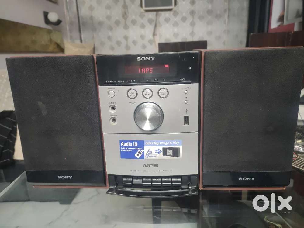 Sony EMT -EH 25 Audio cassette player aux and Bluetooth working