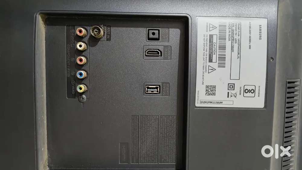 Samsung TV 32 inches ( not smart  tv)