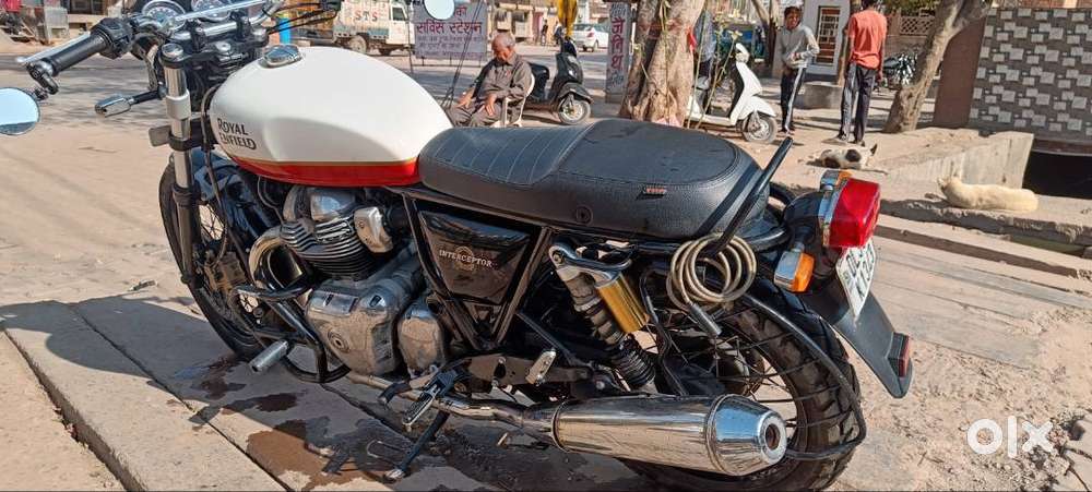 INTERCEPTOR 650 TWIN IMMACULATE MINT CONDITION 2019