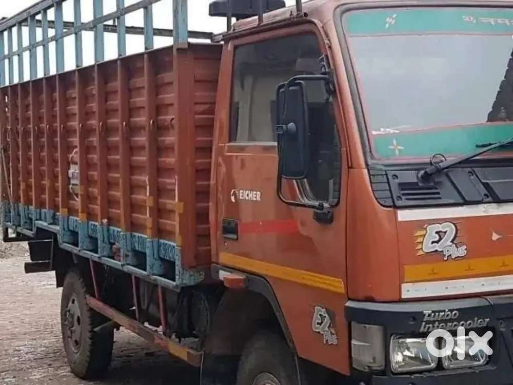 Truck driver required Eicher 14ft