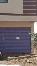 TO LET COMMERCIAL SHUTTER