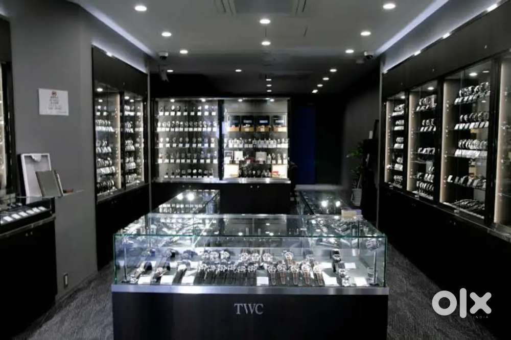 Male sales staff required