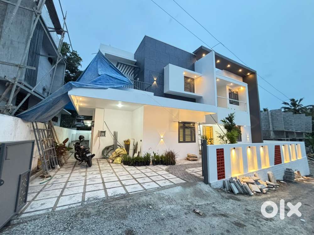 New house for sale Pothencode Powdikonam Road