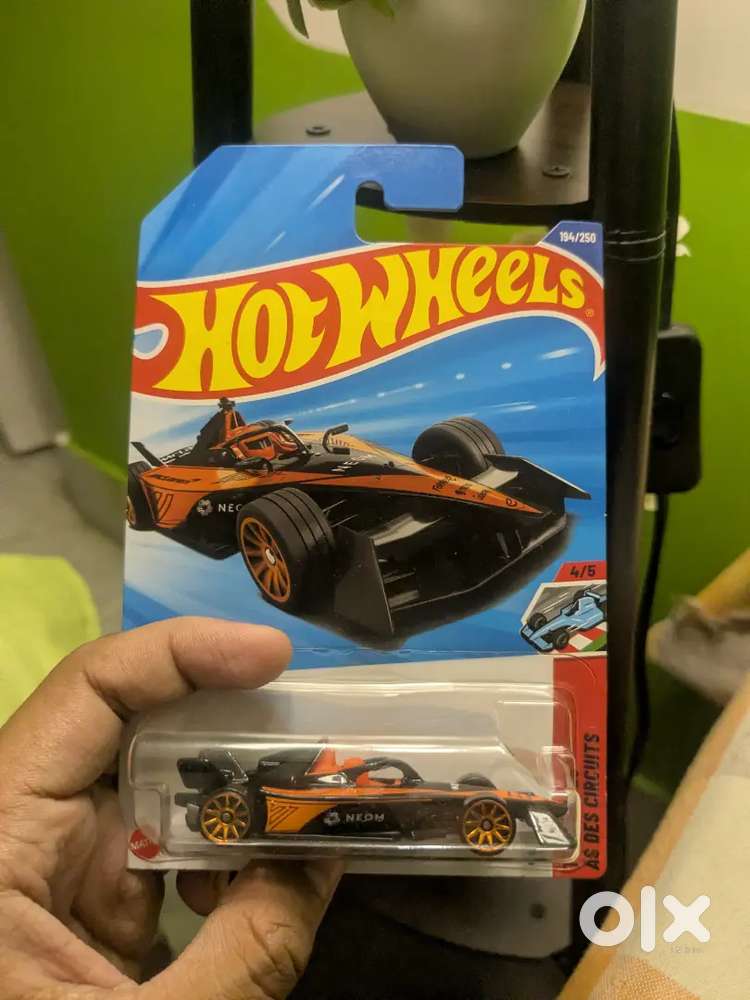 Hot Wheels Mainline - 1 Car price 299