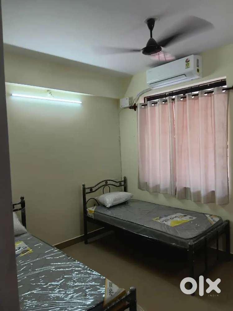Single bed ,sharing fully furnished at Margao Fatorda