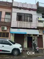 Main road house with shop