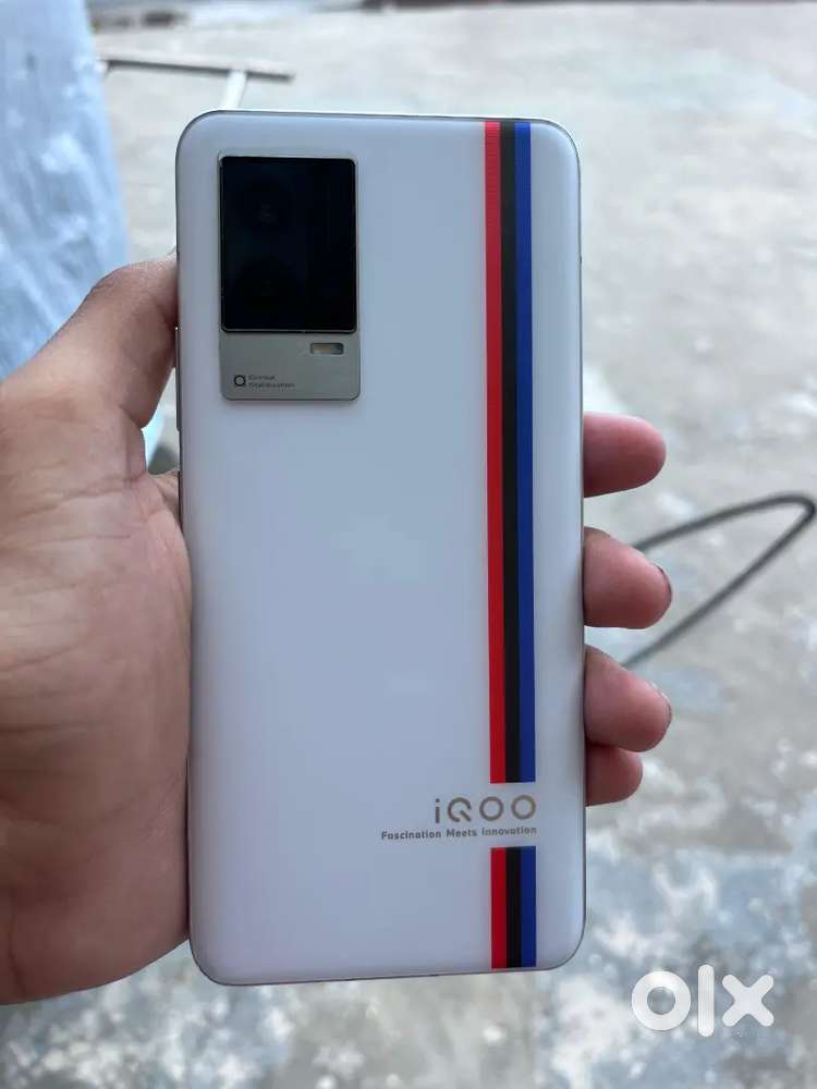Iqoo 9 bmw edition 8/128