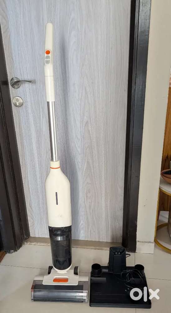 Ilife Vaccum cleaner and mop