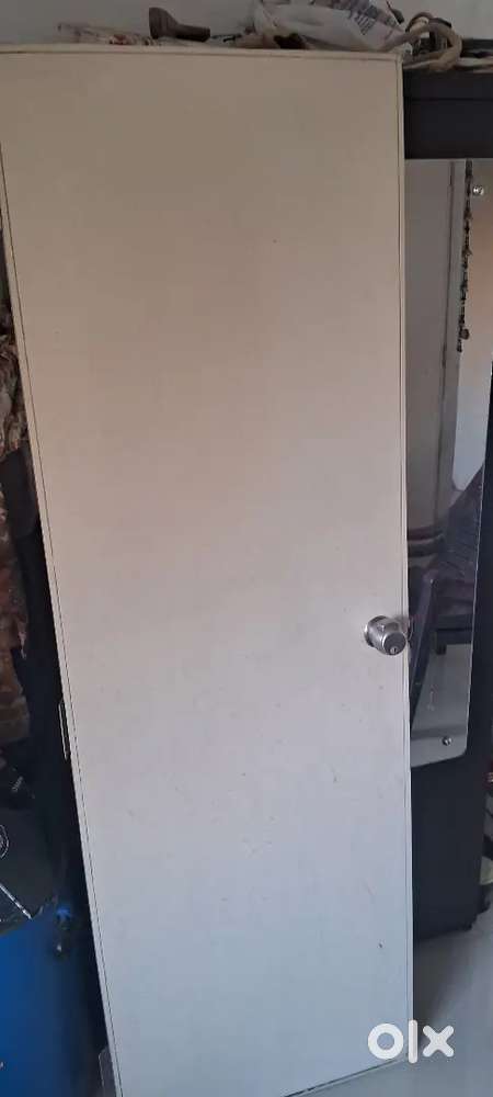Toilet Wooden door in Good condition