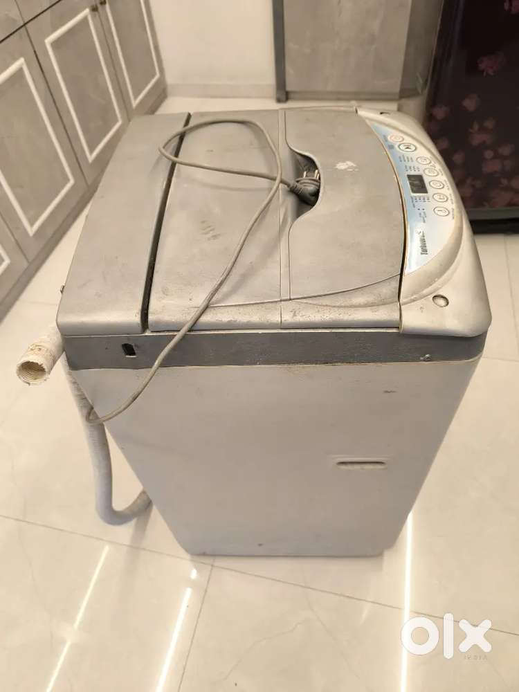 Fully automatic LG 6.5kg Washing machine.