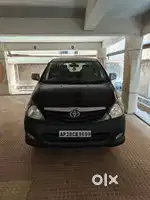 Toyota Innova 2008 V version