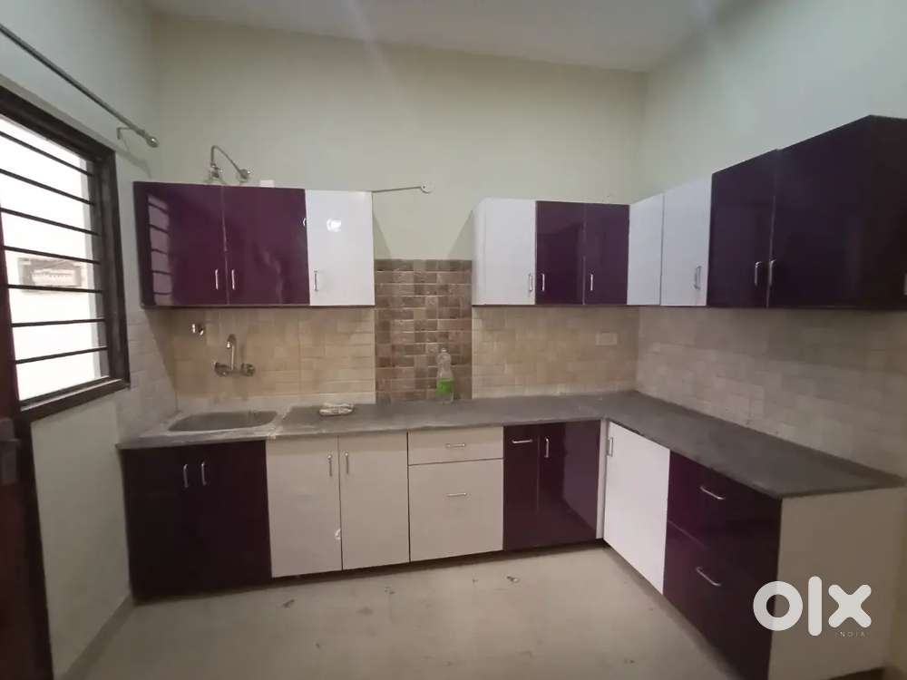2 BHK FULLY FURNISHED FLAT