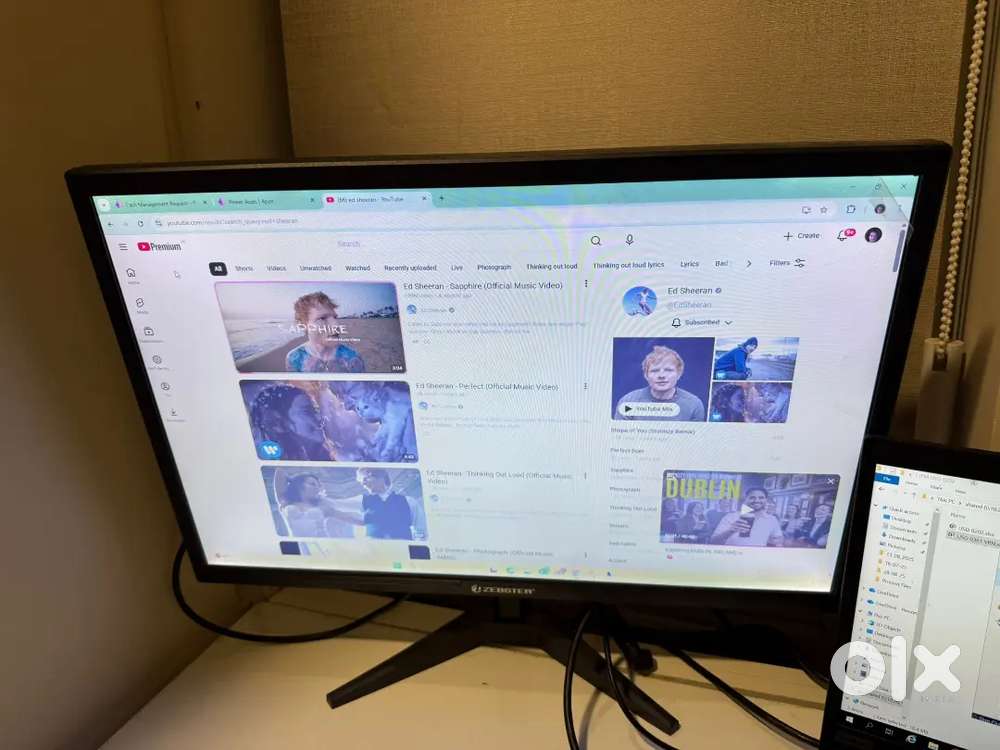 ZZEBSTER Z-GV122 55.88 cm (22 inch) HD LED Backlit TN Panel Monitor