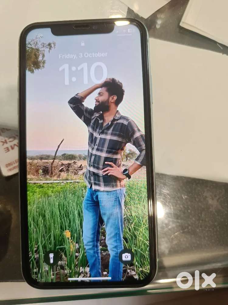 iPhone 11,