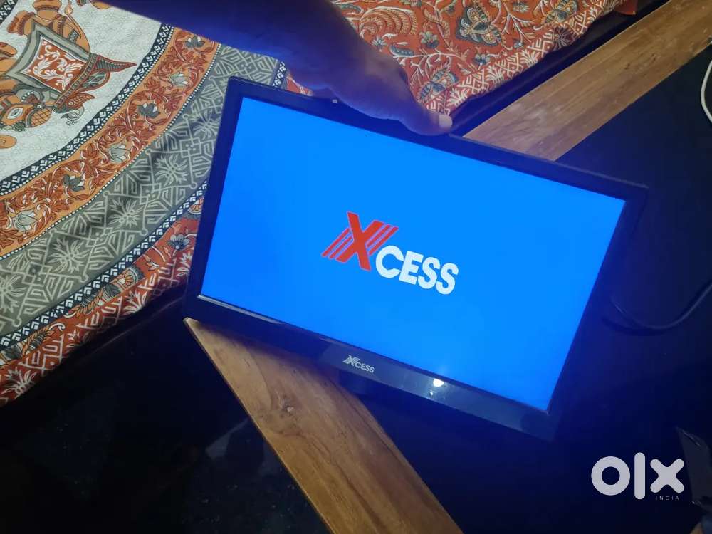 Xcess 19inch monitor