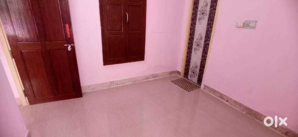 east facing ground floor 2bhk narimedu singaryar colony near b.b kulam
