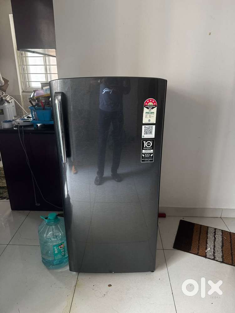 Godrej 194 L 5 star ! 6 month old barely used