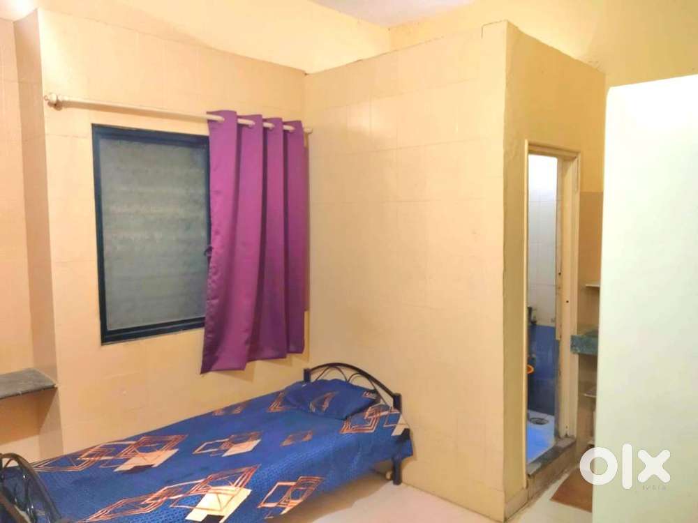 Non sharing pg room with attached bathroom