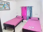 Boys & Girls Sharing PG Available at Alkapuri,Shilalekh Nearby Station
