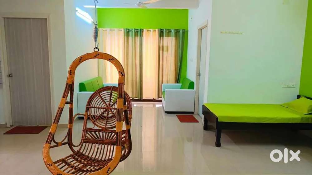 Very clean and hygienic boys pg near by vaodara railway station