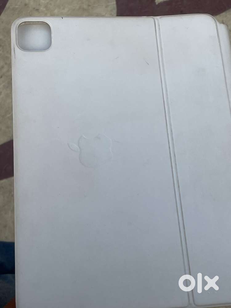 Apple Keyboard
