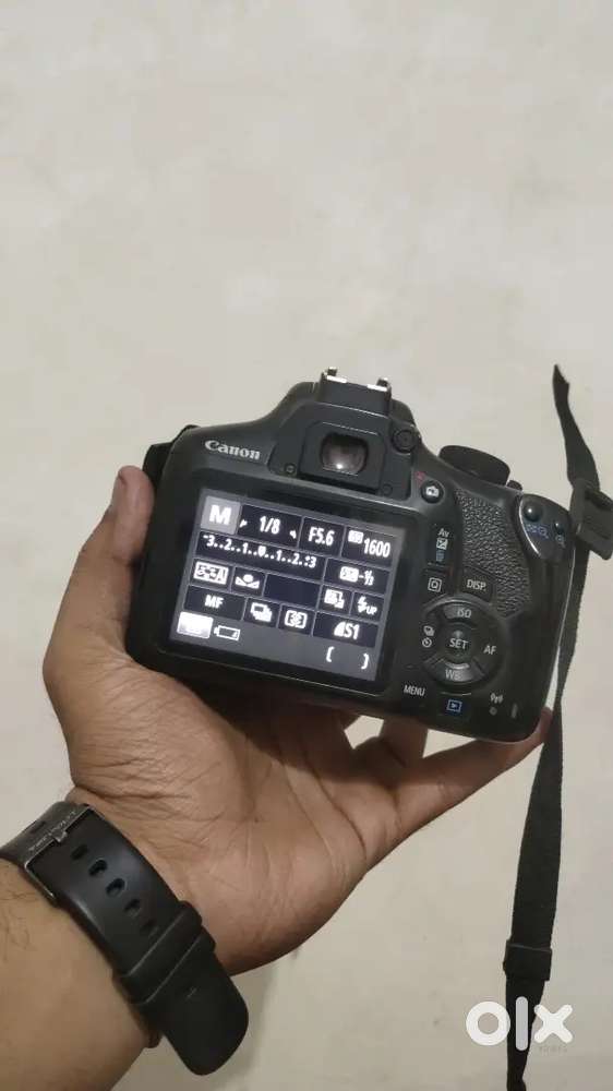 Canon 1300D