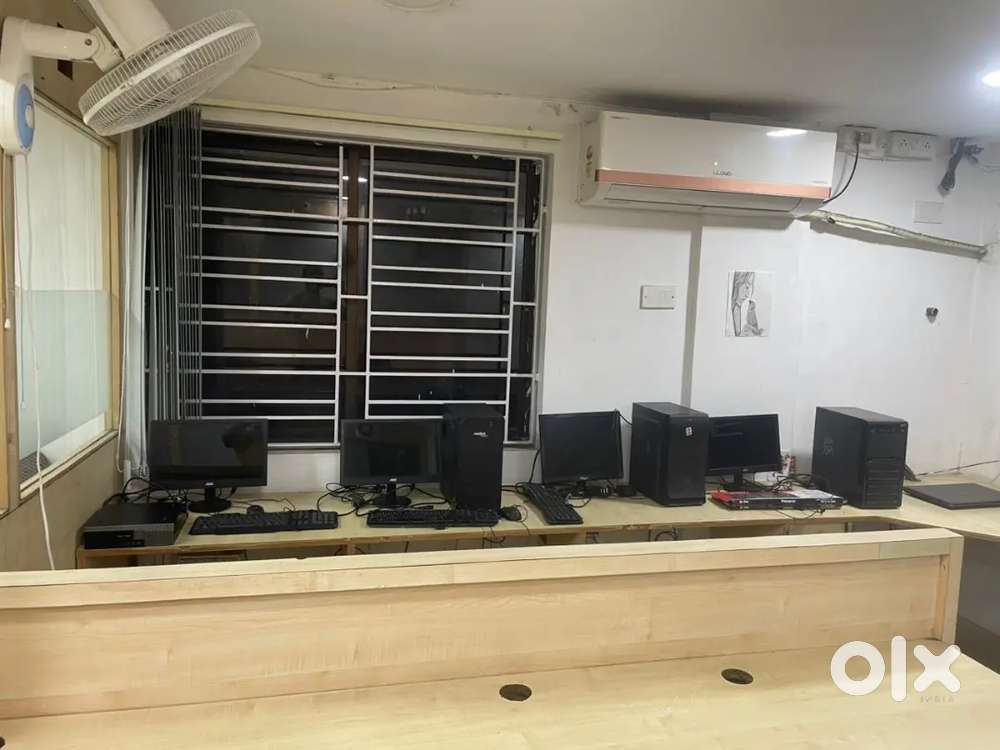 Furnished office for rent at Lake town location