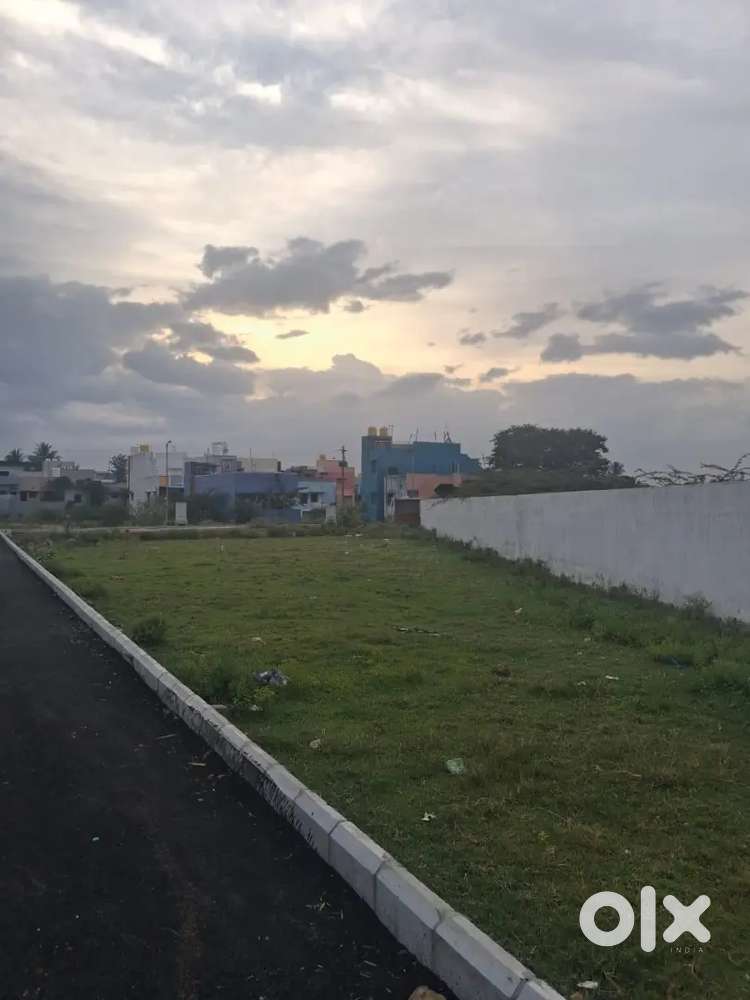 Puzhal CMDA plots at 4495 Rs Per Sft! Main Road walkable 500 Meters.