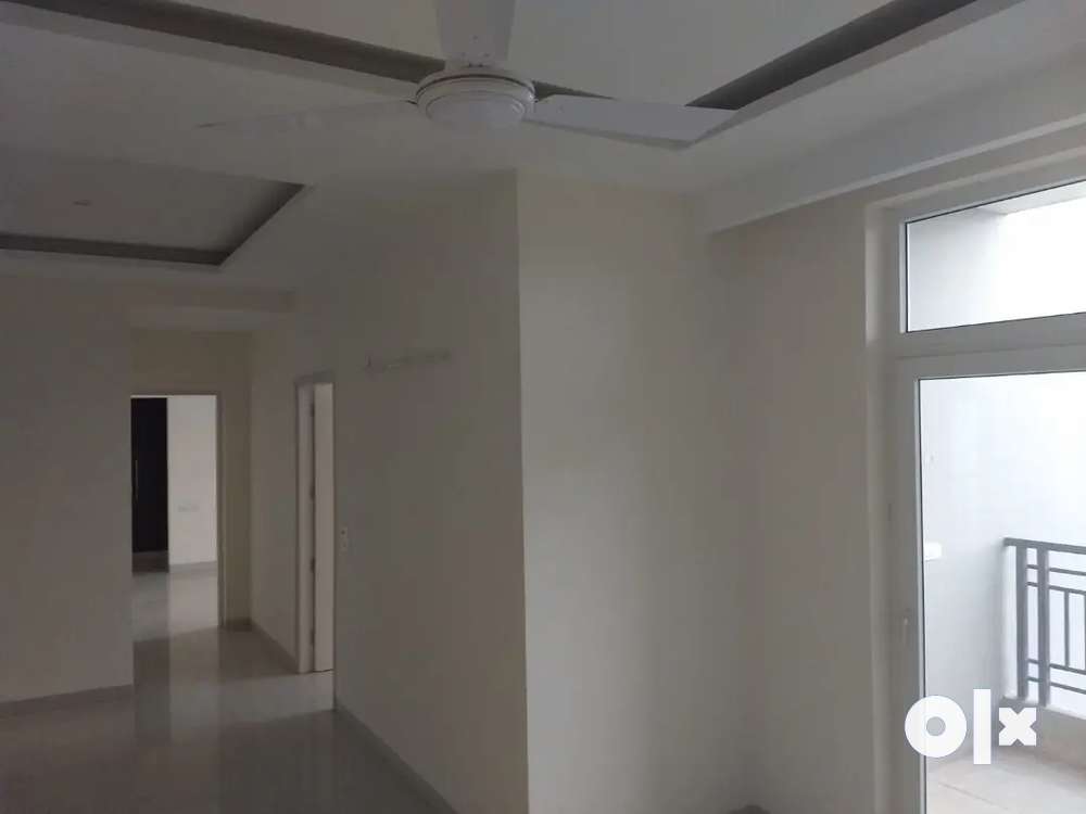 3BHK for Rent in The Eminence, next to Zirakpur flyover