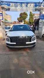 Hyundai Venue 1.2 S Plus, 2023, Petrol