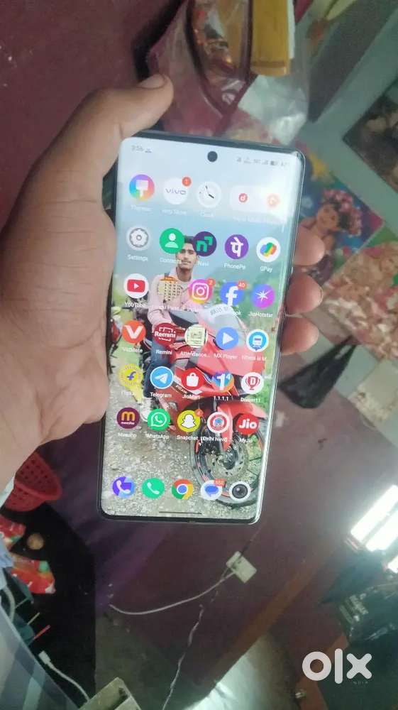Vivo y 300 Plus