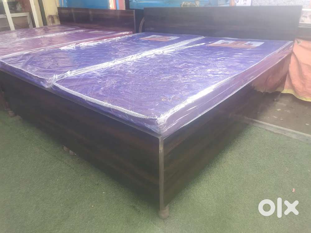 Free mattress with double bed on primium quality